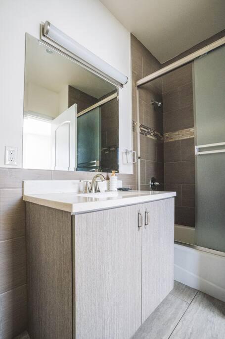 Апартаменти Blue Palm Hollywood Aprtments Лос-Анджелес Екстер'єр фото